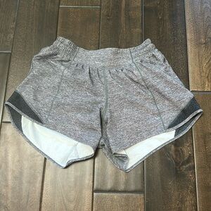 Lululemon Hotty Hot shorts Low rise